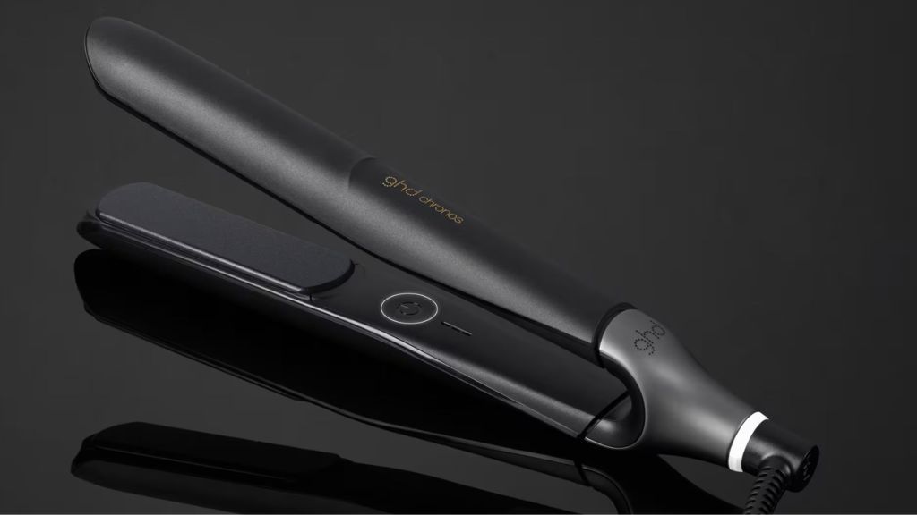 Mandy Morgan Hair Extensions | GHD Straightener Curls: The Ultimate Guide to Effortless Waves Curling Techniques with a GHD Straightener